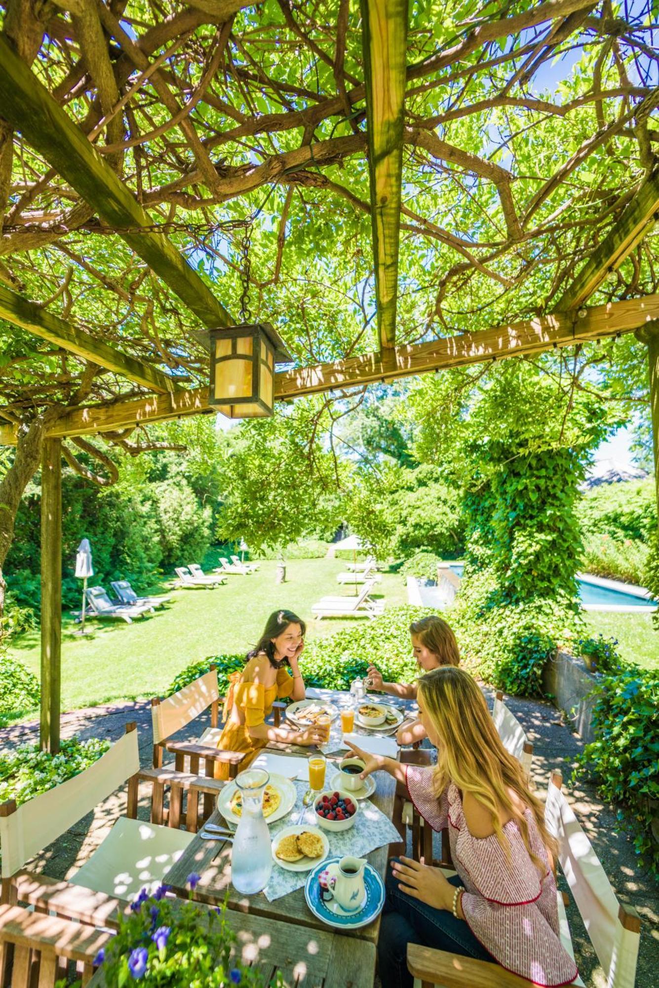 Bed and Breakfast The Baker House 1650 East Hampton Exterior foto