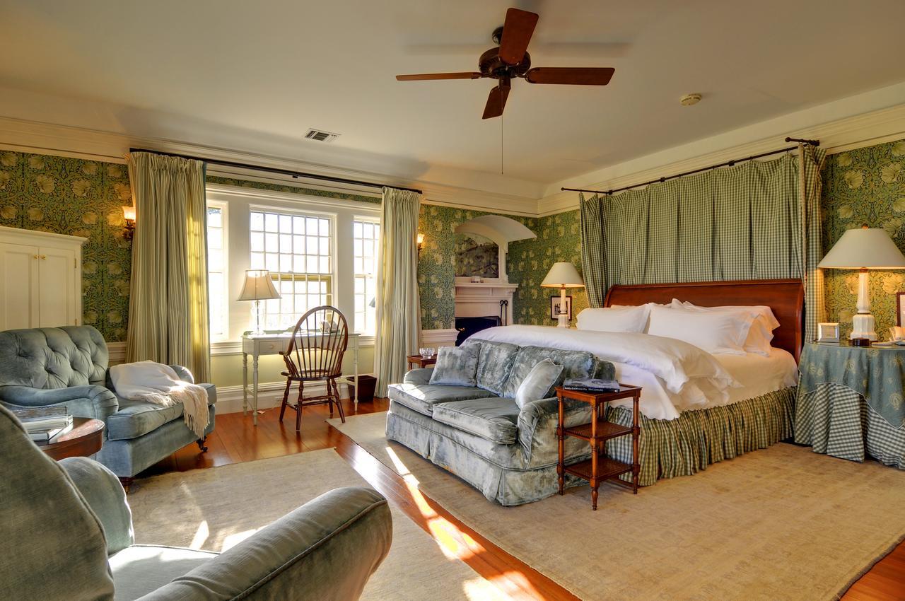 Bed and Breakfast The Baker House 1650 East Hampton Exterior foto